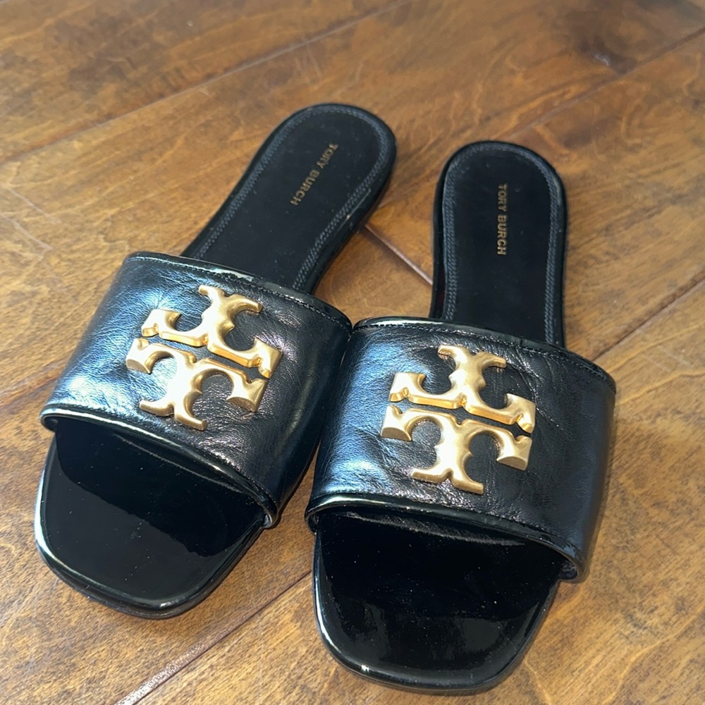 Tory Burch Eleanor Slides- black & Gold- NEW
